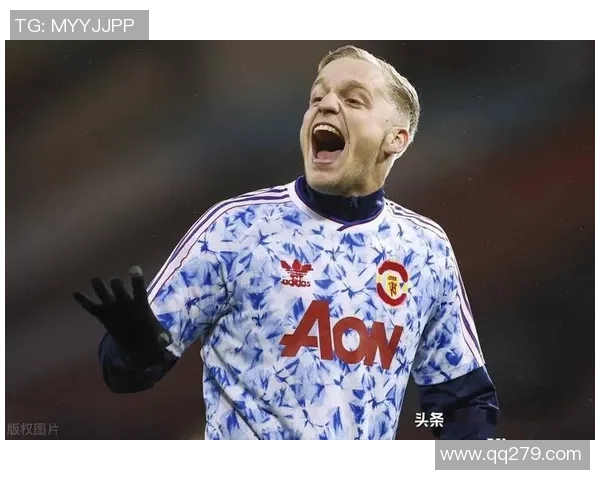 塞维利亚签下荷兰国脚范德贝克！将成为新赛季球队中场核心